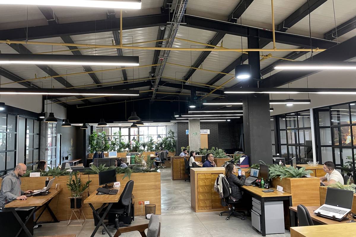 The open floor in Medellín, where sales and purchasing sit side by side.